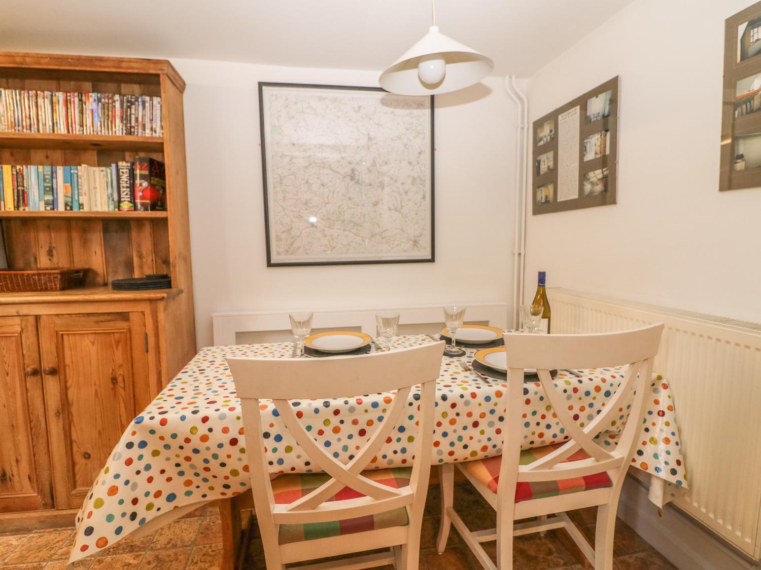 Wadham Cottage 버튼온더워터 외부 사진